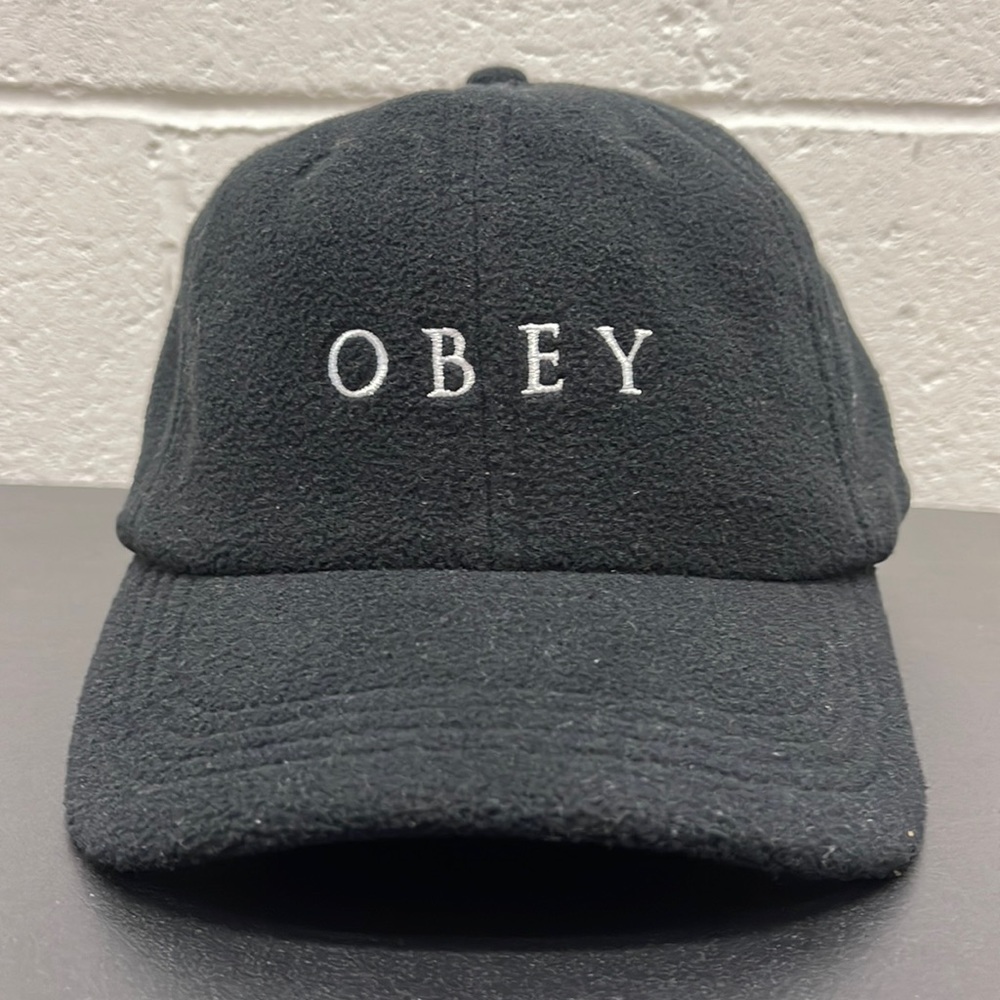 Obey fleece / Teddy hat cap 🧢
